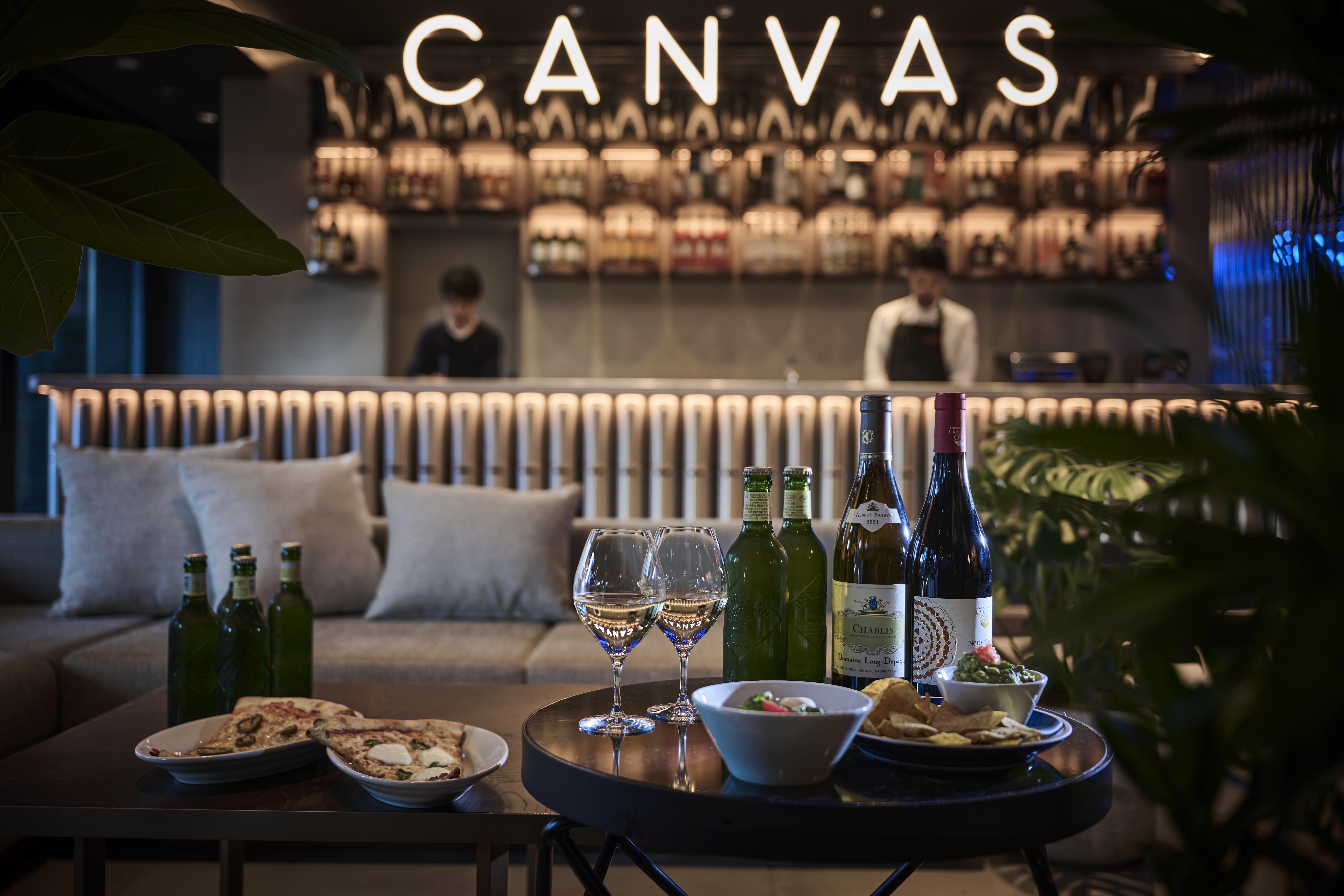 CANVAS LOUNGE produced by P.C.M.